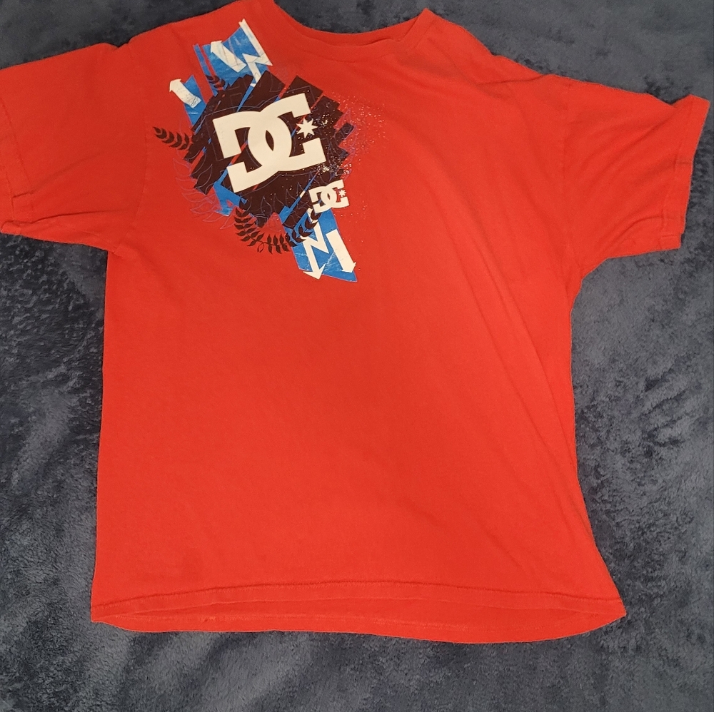 Red vintage DC shirt 2009 size XL